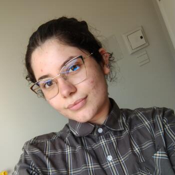Babysitter in Uberlândia: Ranielle