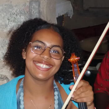 Babysitter in Limoges: Claire