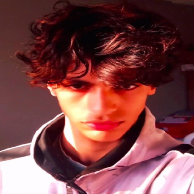 جليسة أطفال في Ben Guerir: Adam