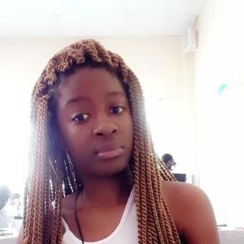 Babysitter in Chelles: Lorraine