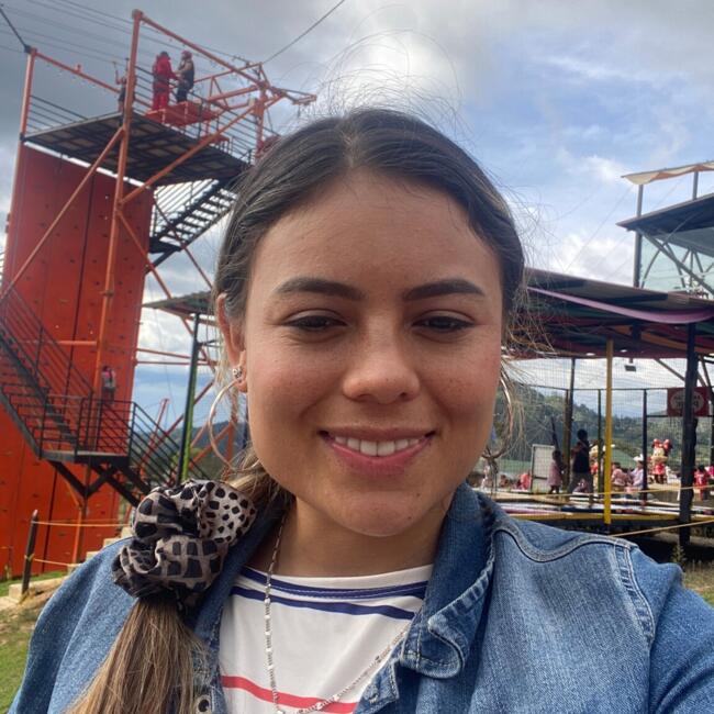 Trabajo para niñera en Fusagasugá: Jenni