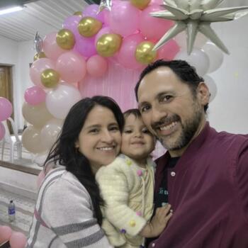 Padre/madre Bogotá: Angela