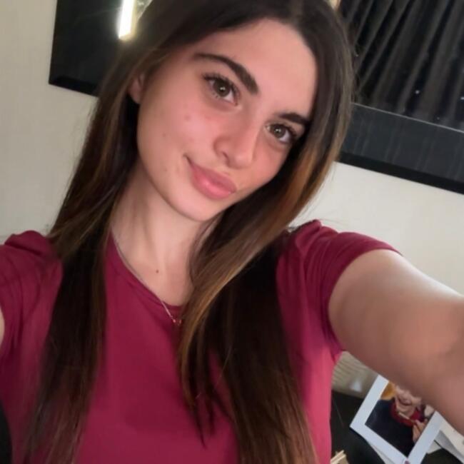 Babysitter in Benalla: Aya