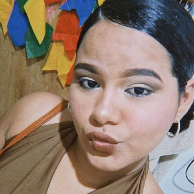 Babysitter in Maceió: Emily