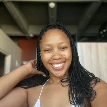 Babysitter Umhlanga: Nonofo