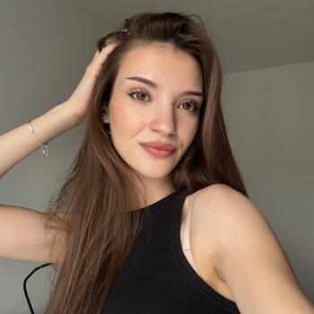 Babysitter in Uherské Hradiště: Sára