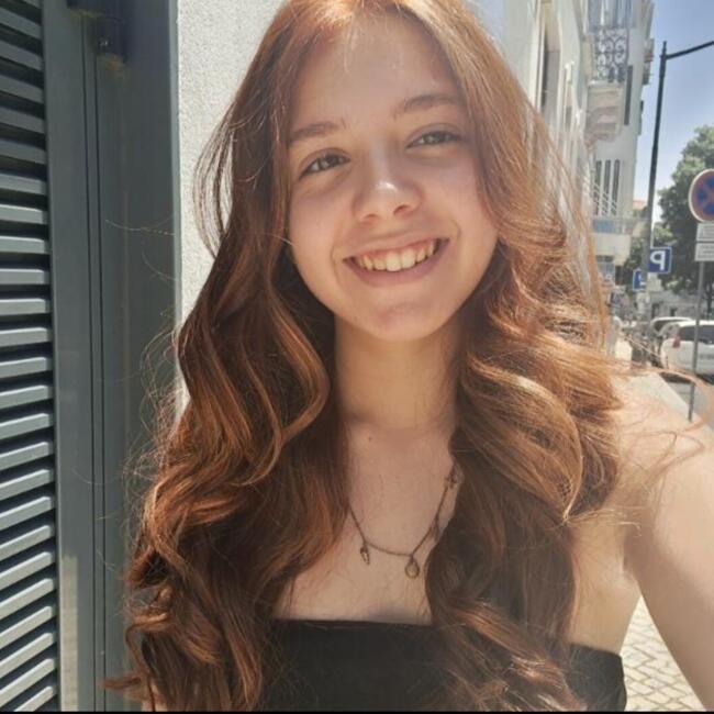 Babysitter em Lisboa: Mariana