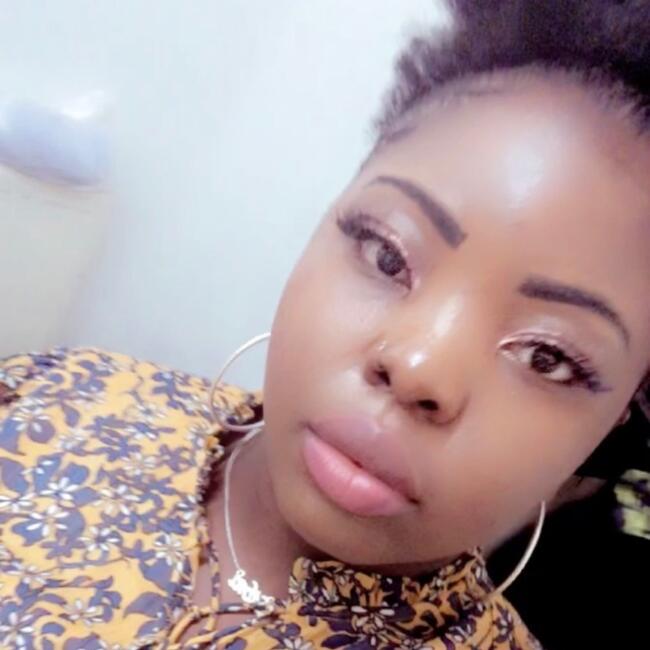 Babysitter in Binche: Ruth Grâce