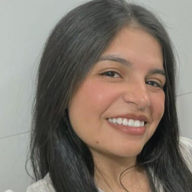 Babysitter in Camboriú: Maria Eduarda