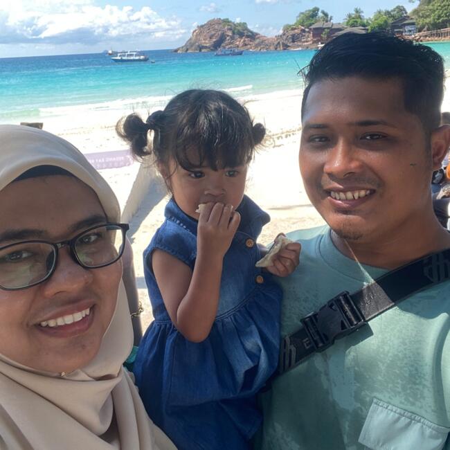 Kerja pengasuh di Kampung Pekan Kechil Beranang: Puan Nabilah
