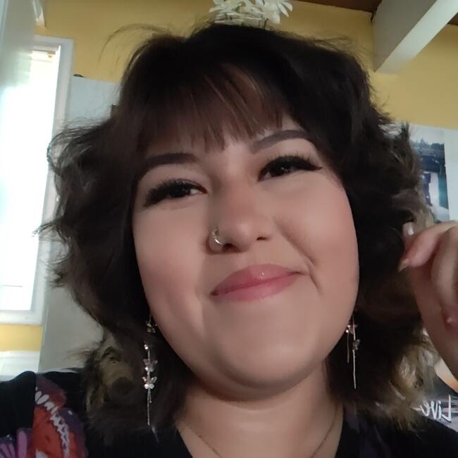 Babysitter in Portland: Camila