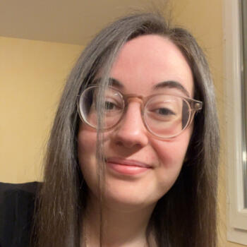 Baby-sitter Grand-Charmont: Julie