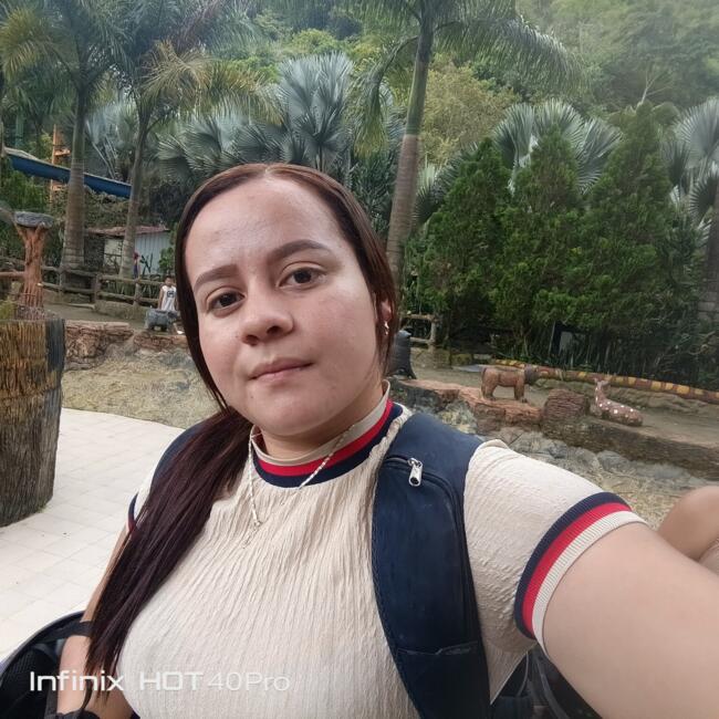 Niñera en Guadalajara de Buga: Jenifer