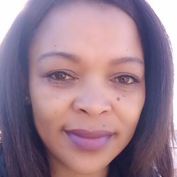 Nanny in Strand: Francis