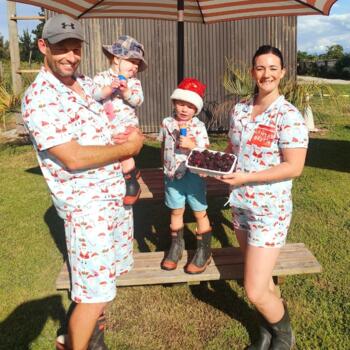 Babysitting job in Motueka: babysitting job Steve