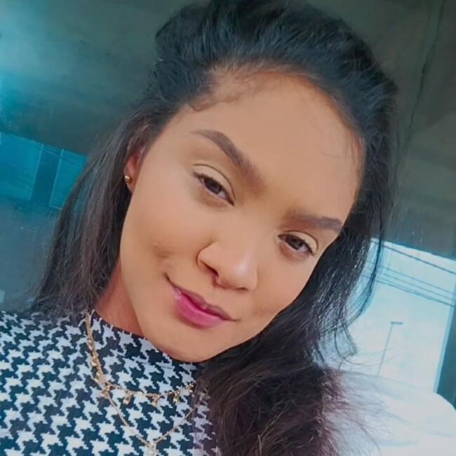 Babá em Salvador: Larissa