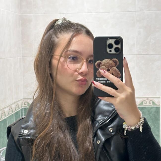 Babysitter in Pinheiro (Castro Daire): Joana