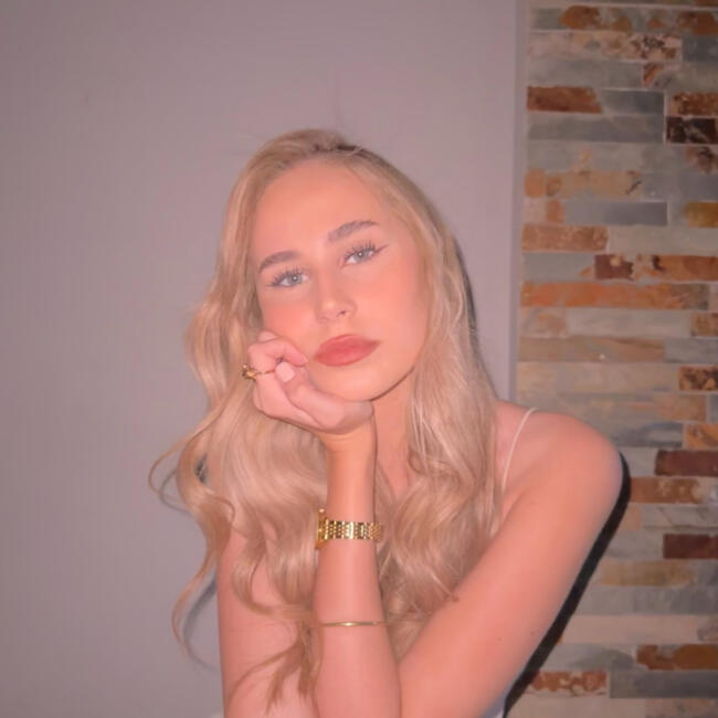 Babysitter in Montevideo: Celina