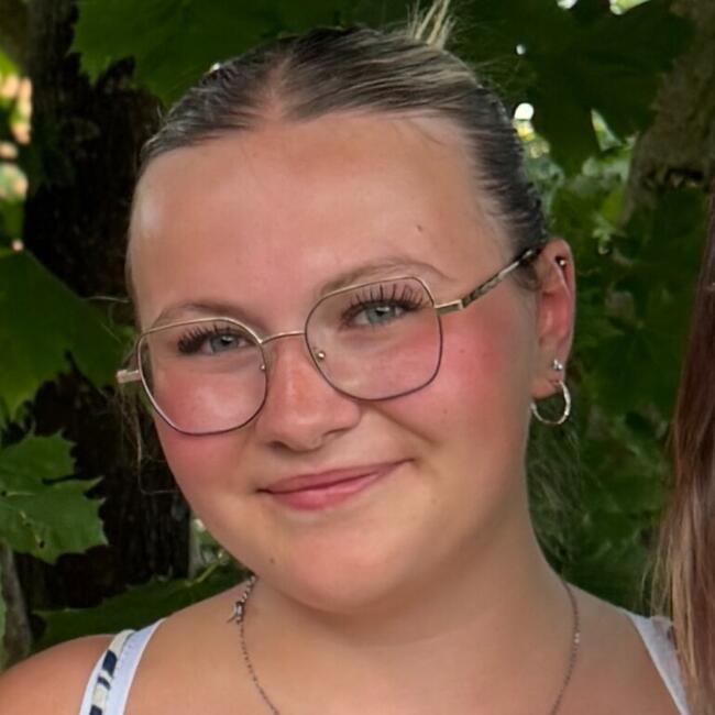 Babysitter in Lontzen: Lena