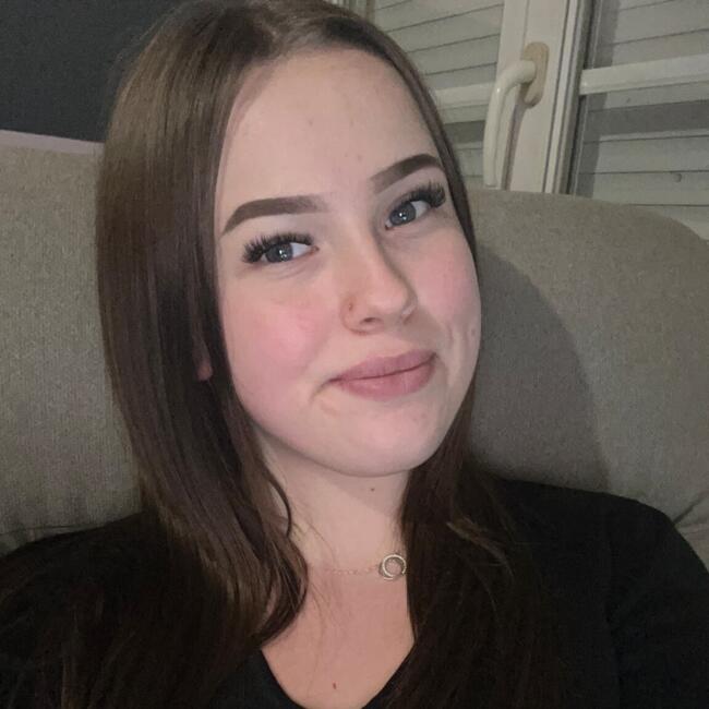 Babysitter in Villeparisis: Helena