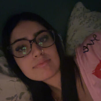 Babysitter in Agen: Assia