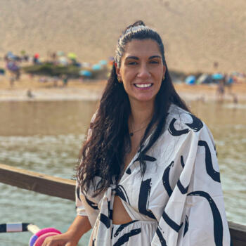 Trabalho de babysitting em Rinchoa: Tânia