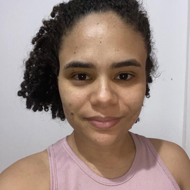Babysitting job in Salvador: Laryssa