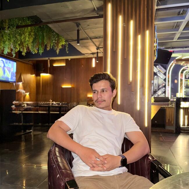 Babysitter in Imperia: MOHAMMAD