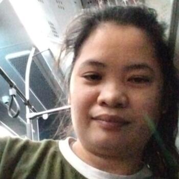 مربية أطفال في الدوحة: Roselyn