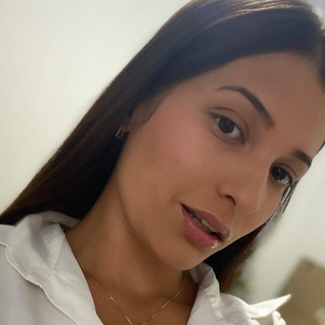 Babysitting job in Ilhota (Santa Catarina): Nayara