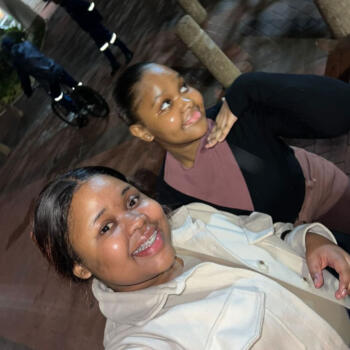 Babysitter in Durban: Lisa