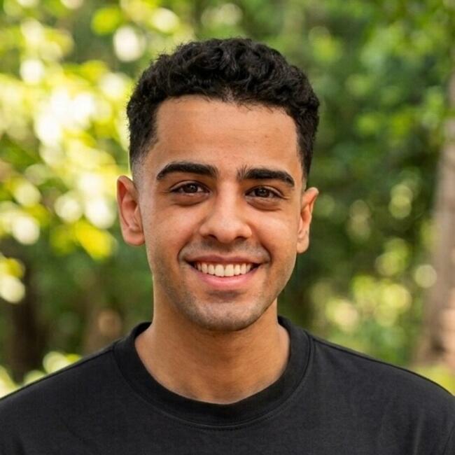 Pengasuh di Cheras: Ahmed Tamer