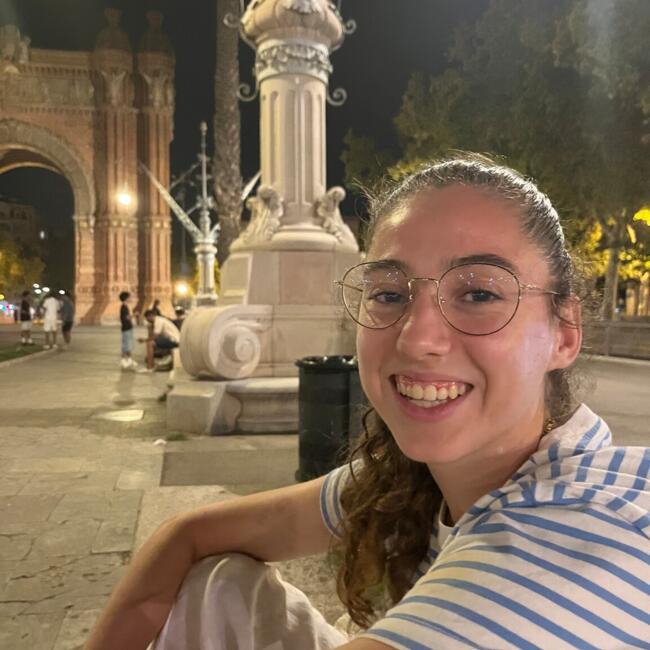 Babysitter in Valencia: Ainoa