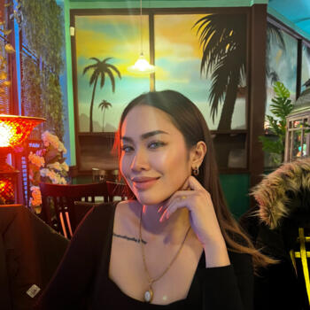 Babysitting job in Kitchener: babysitting job Polly