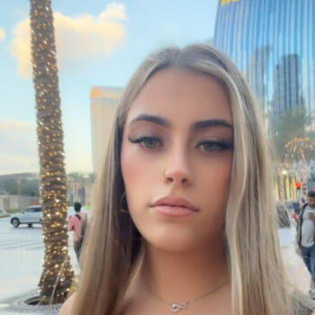 Babysitter in Meyrin: Anita