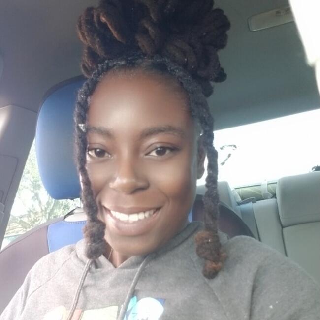 Babysitter in Tampa: Naicarmelle