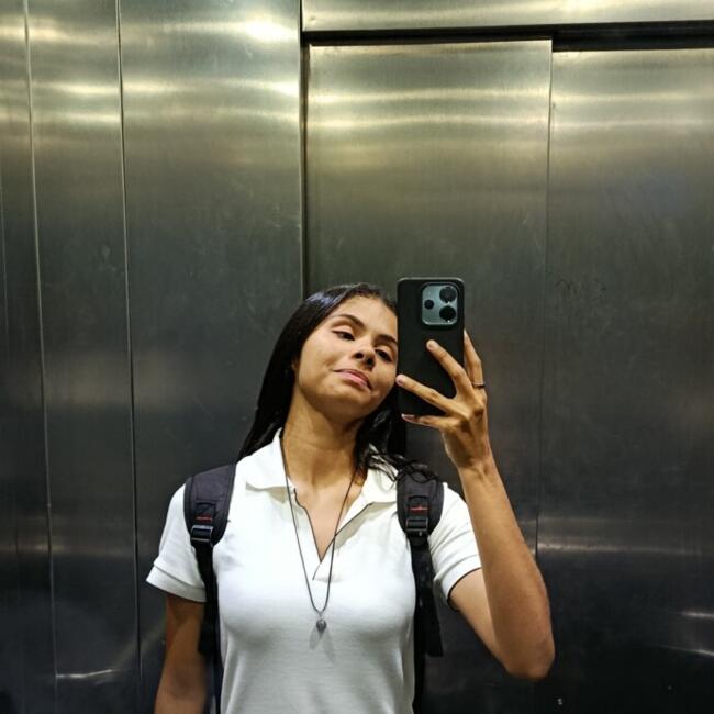 Babá em São Luís: Juliane