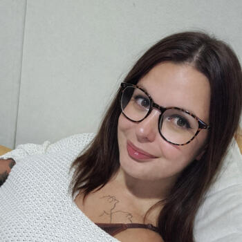 Babysitter in Oullins: Lola