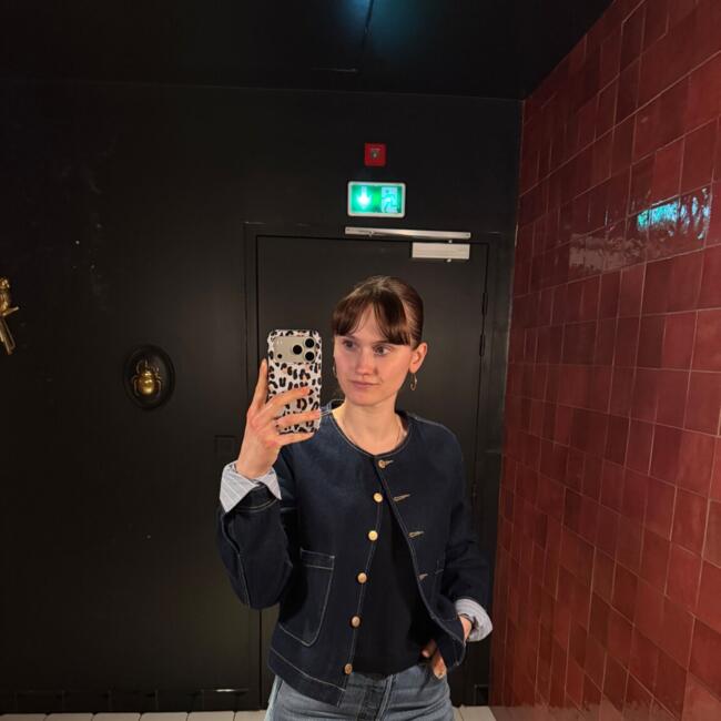 Babysitter in Chevigny-Saint-Sauveur: Lucie