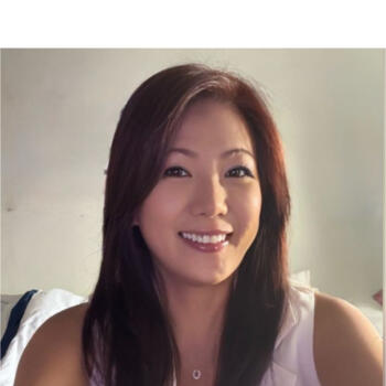 位于Singapore Island的临时保姆: Stacy