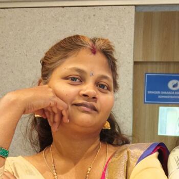 चेन्नई में बेबीसिटर: Gomathi