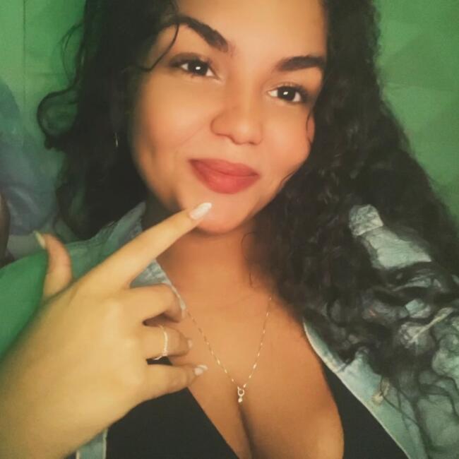 Babysitter in Queimados: Geovanna