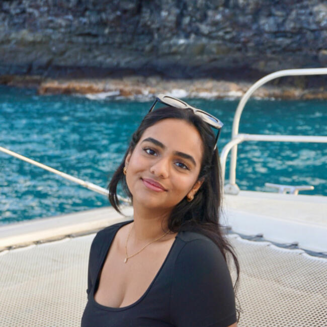 Canguro en Elche: Maria ISMAEL JINA