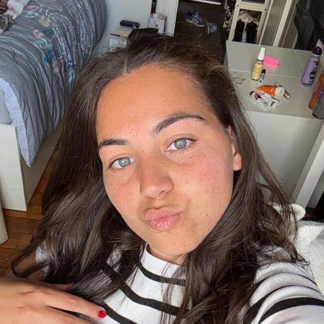 Babysitter in Grenoble: Rachel