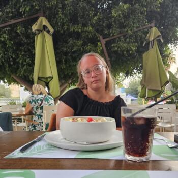 Babysitter in Arnouville: Christelle