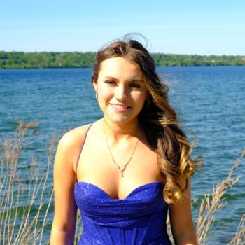 Baby-sitter Oakville: Sarah