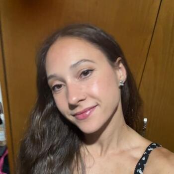 Geroskipou bölgesinde bebek bakıcılığı işi: Bebek bakıcısı iş ilanı Maria