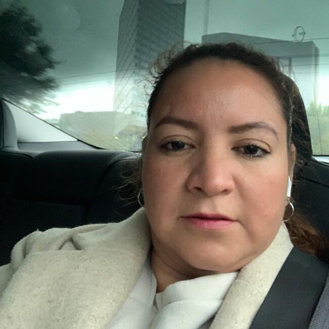 Babysitter in Zaandam: Linda yicelth