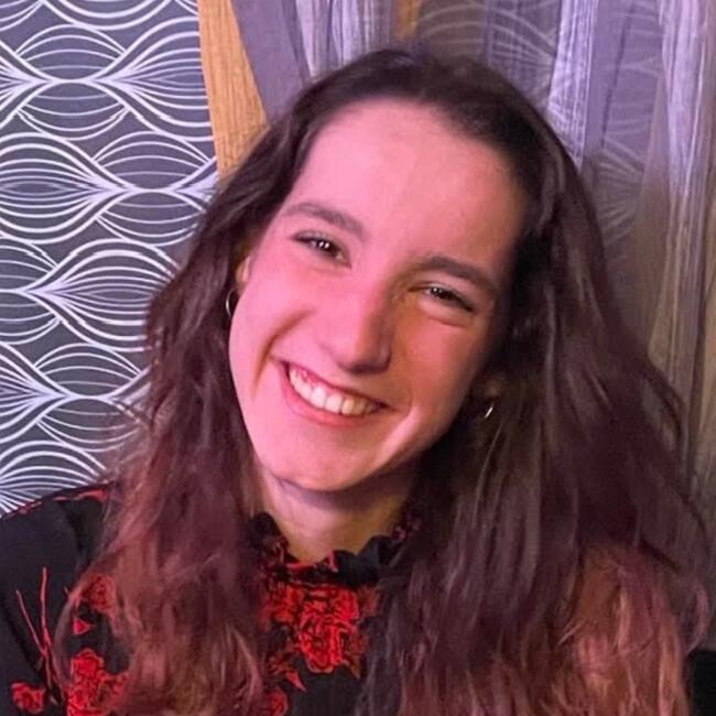 Babysitter in La Montagne: Loane