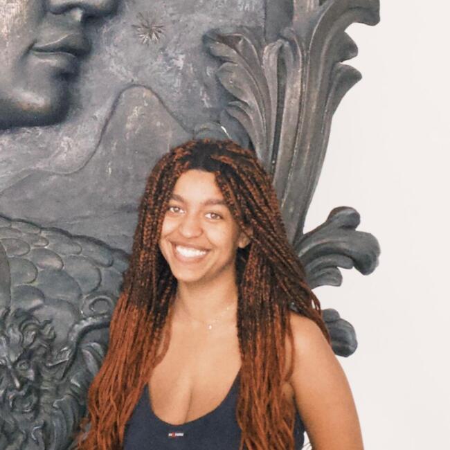 Babá em Ilhabela: Thiciana